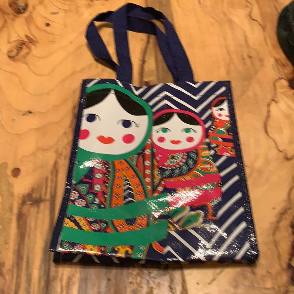 Vera Bradley market tote